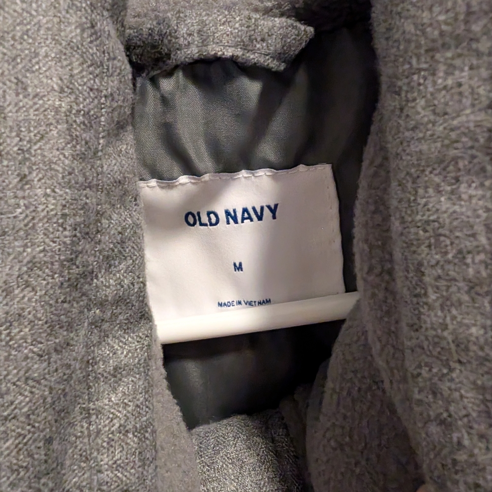 Old Navy Charcoal Puffer Jacket - Picture 2 of 4